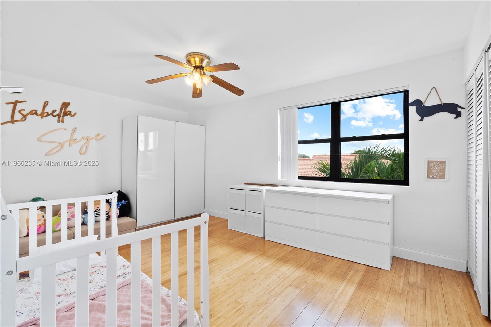 LAKES MEADOW VILG HOMES C - Residential