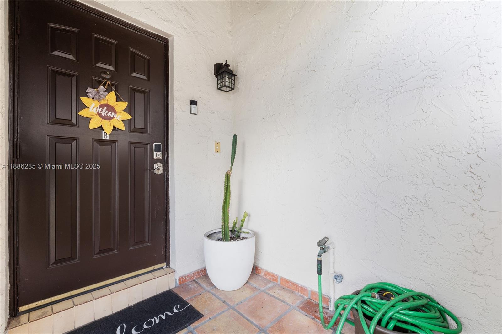 LAKES MEADOW VILG HOMES C - Residential