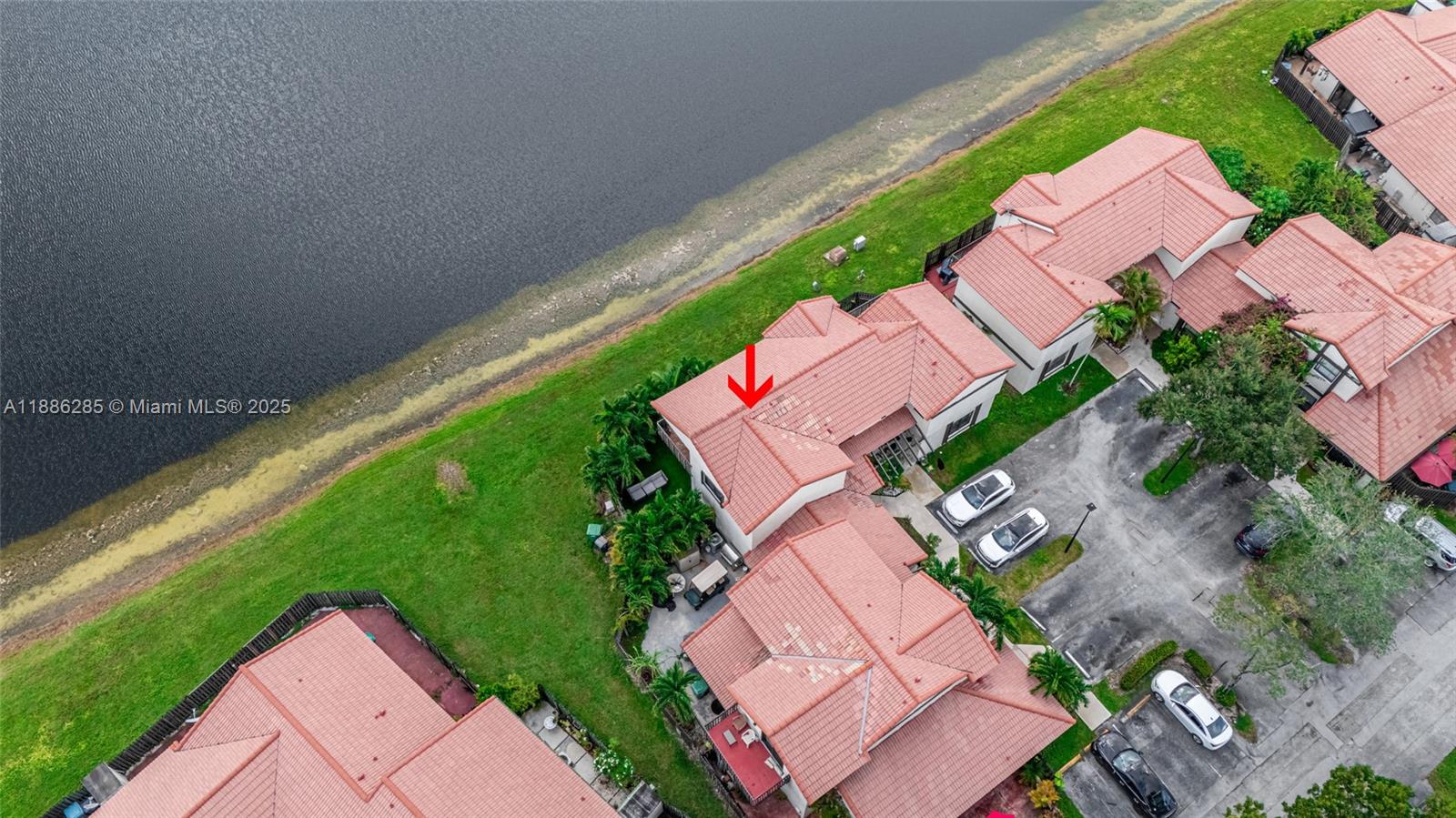 LAKES MEADOW VILG HOMES C - Residential