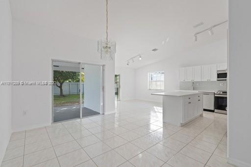 LUZ ESTELA SUB - Residential