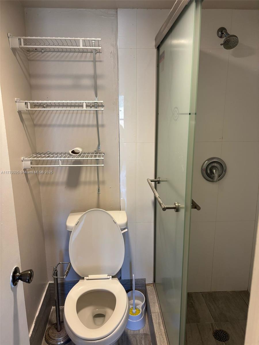 VERANO AT MIRAMAR CONDO - Residential Lease