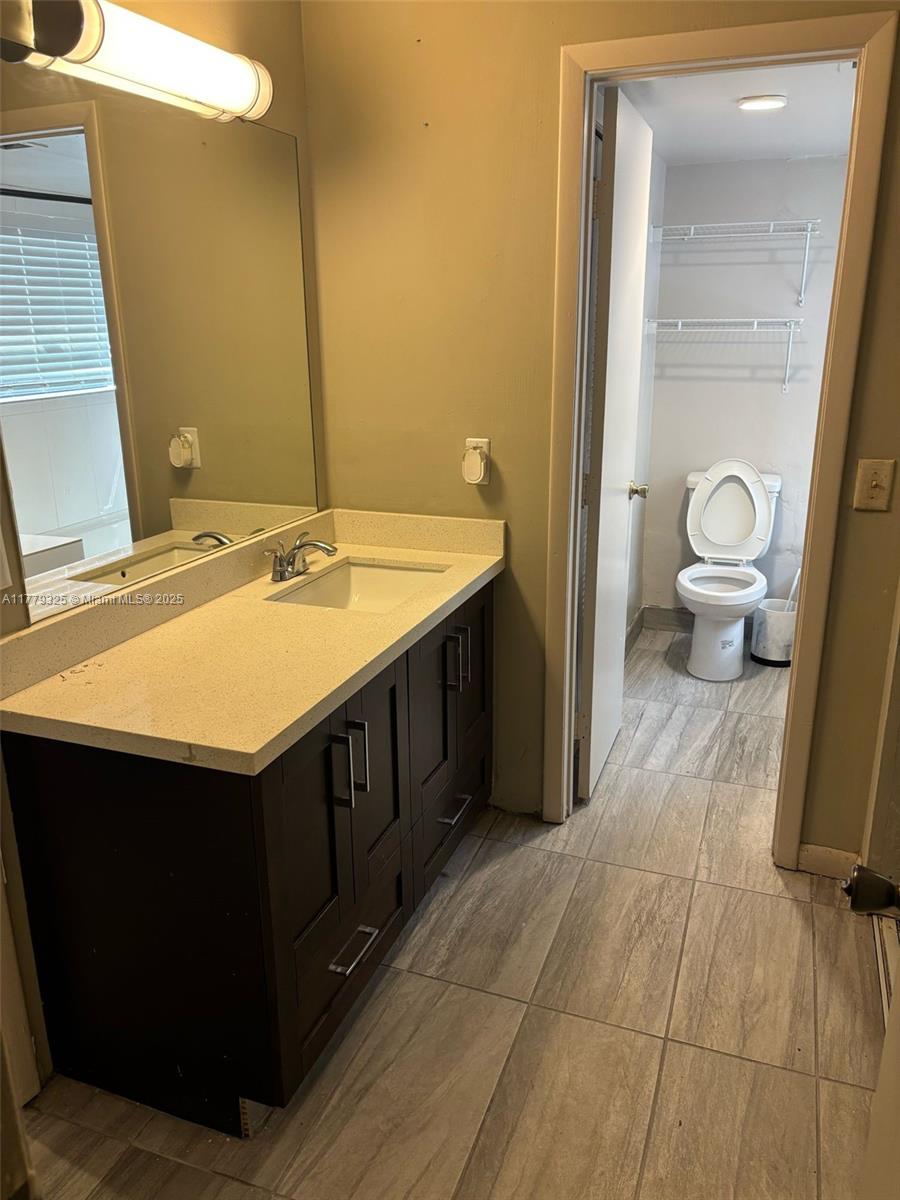 VERANO AT MIRAMAR CONDO - Residential Lease