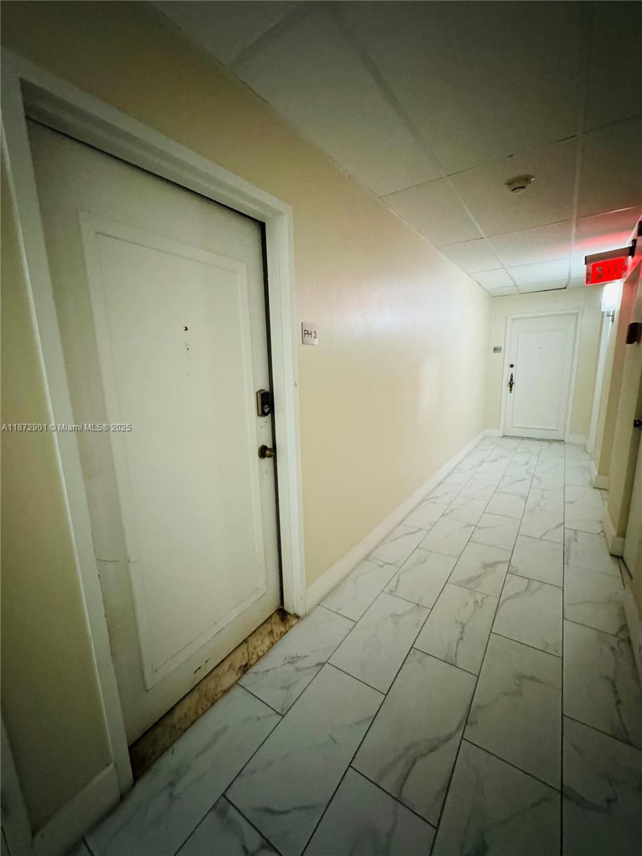 DEL PRADO - Residential