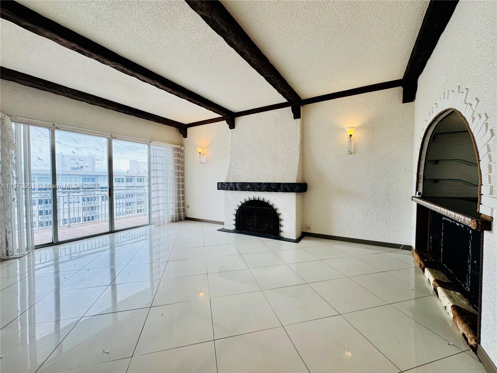 DEL PRADO - Residential