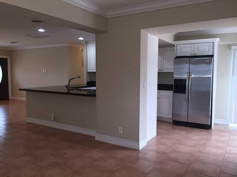 DEER-POMP ESTATES 40-49 B - Residential Lease