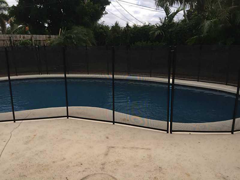 DEER-POMP ESTATES 40-49 B - Residential Lease