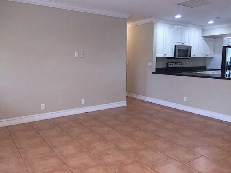 DEER-POMP ESTATES 40-49 B - Residential Lease