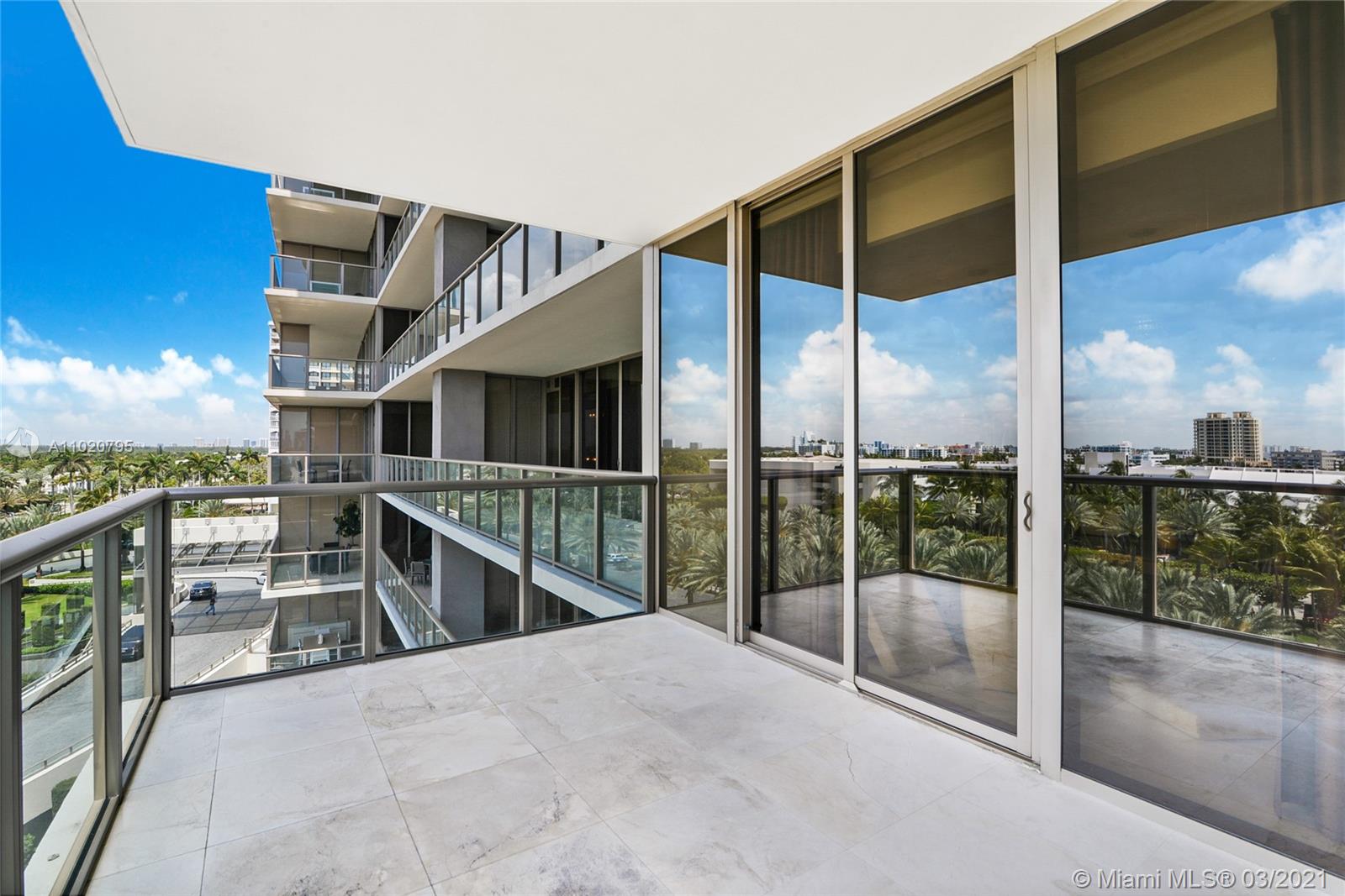ST REGIS BAL HARBOUR - Residential