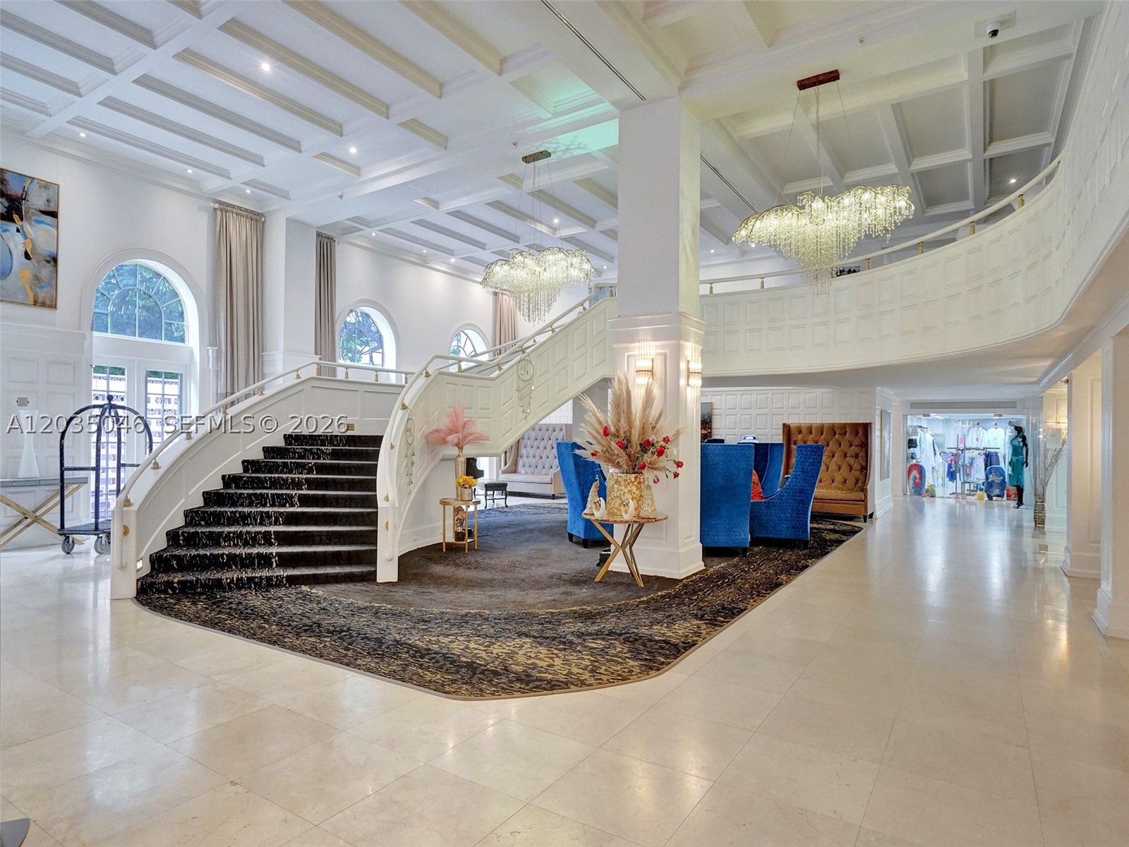 THE ALEXANDER CONDO - Residential