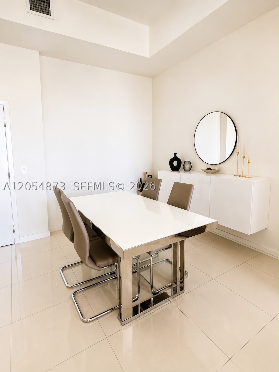 GRAND BAY COMMONS SOUTH - Residential Lease