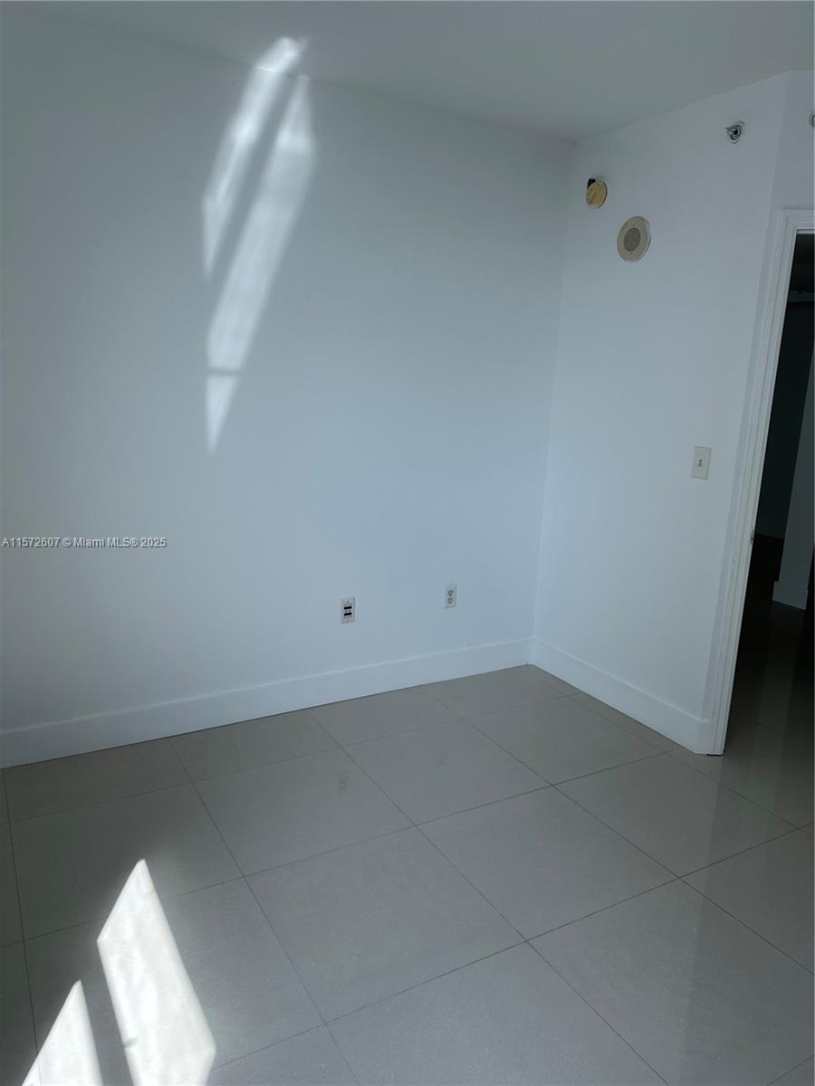 THE WAVERLY AT SURFSIDE B - Residential