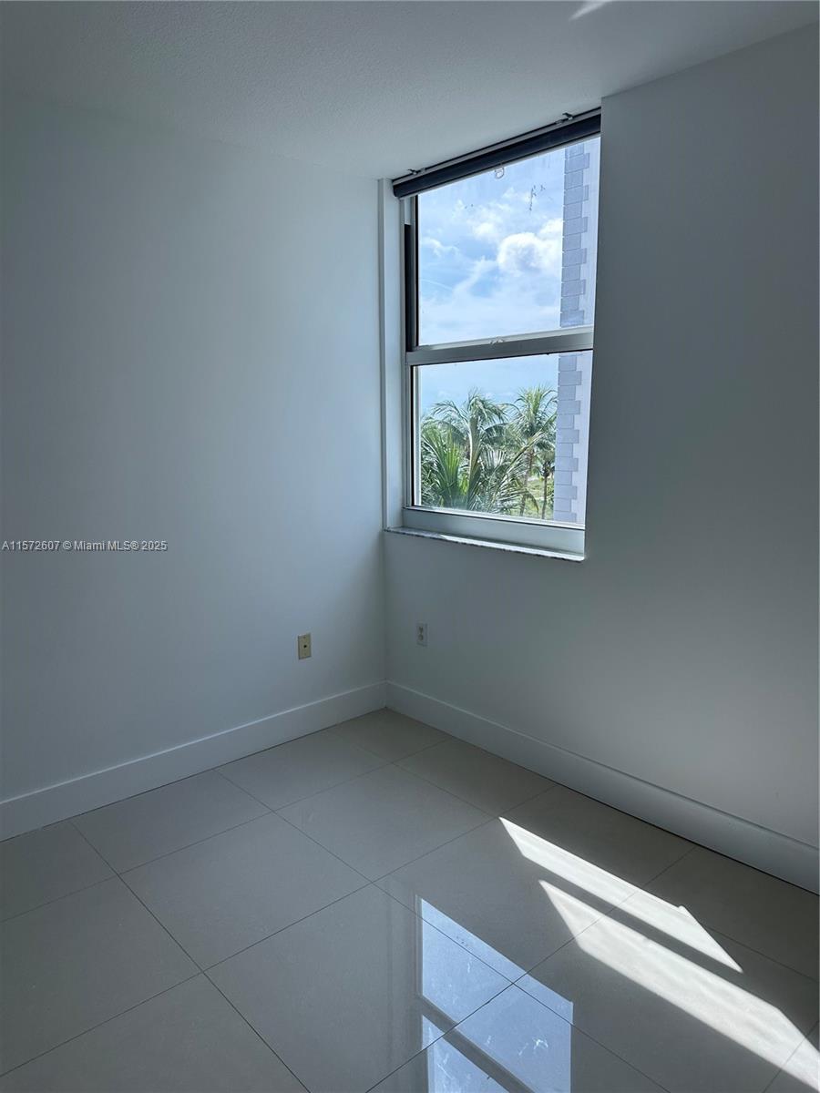 THE WAVERLY AT SURFSIDE B - Residential