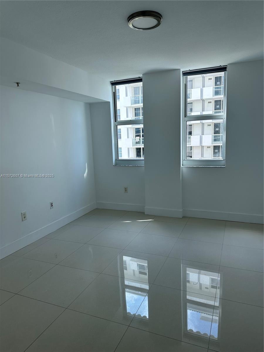 THE WAVERLY AT SURFSIDE B - Residential