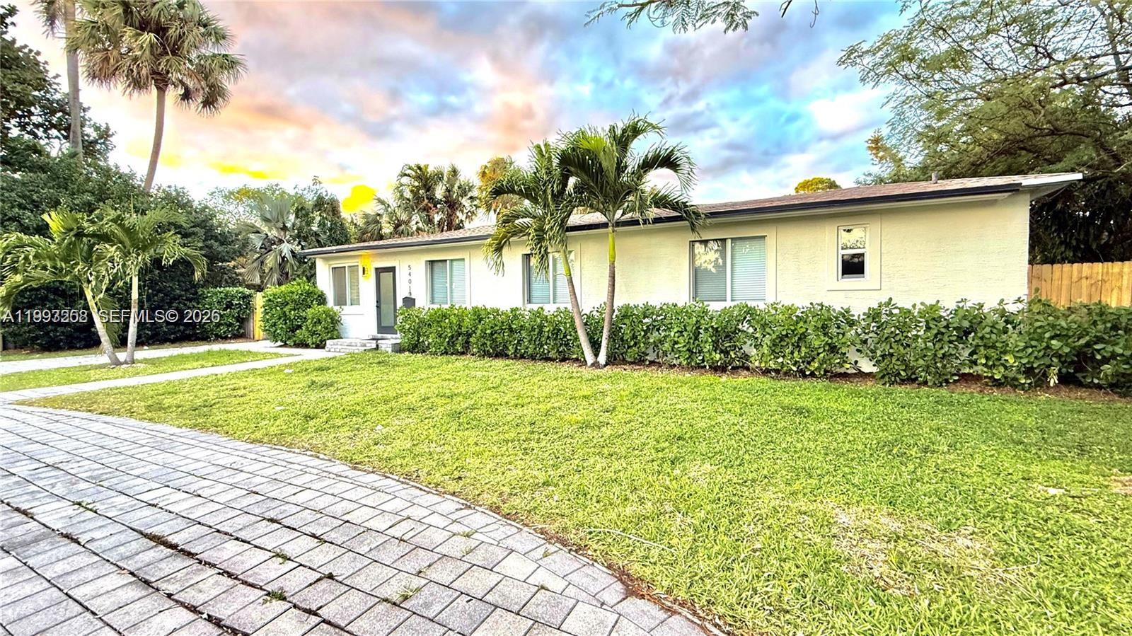 Remodeled home situated on a rare 1-acre fenced lot.

Updated kitchen with stainless steel appliances, modern bathrooms, and impact windows and doors.

Expansive lot offers privacy and space for outdoor enjoyment.

Buyer to verify all zoning, usage, and development restrictions.

Seller currently uses the property as an Airbnb. Showings by appointment only.