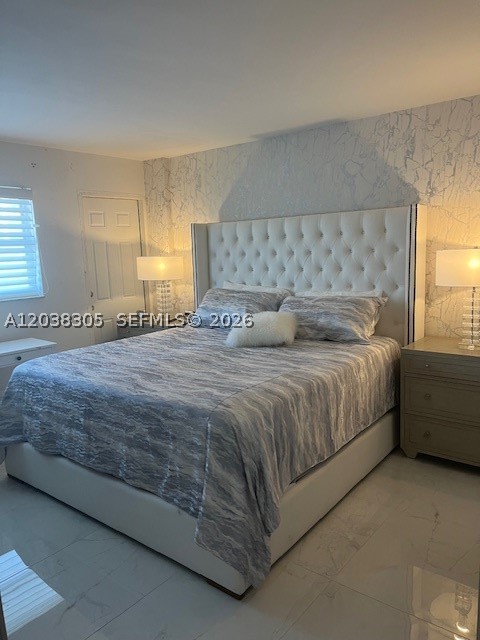 HILLSBORO ISLAND HOUSE CO - Residential