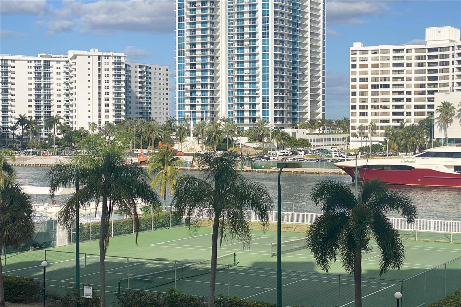 TOWERS OF OCEANVIEW EAST - Residential