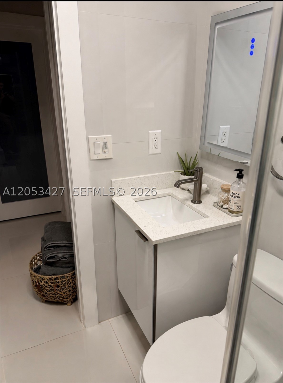 HARWOOD VILLAGE - Residential Lease