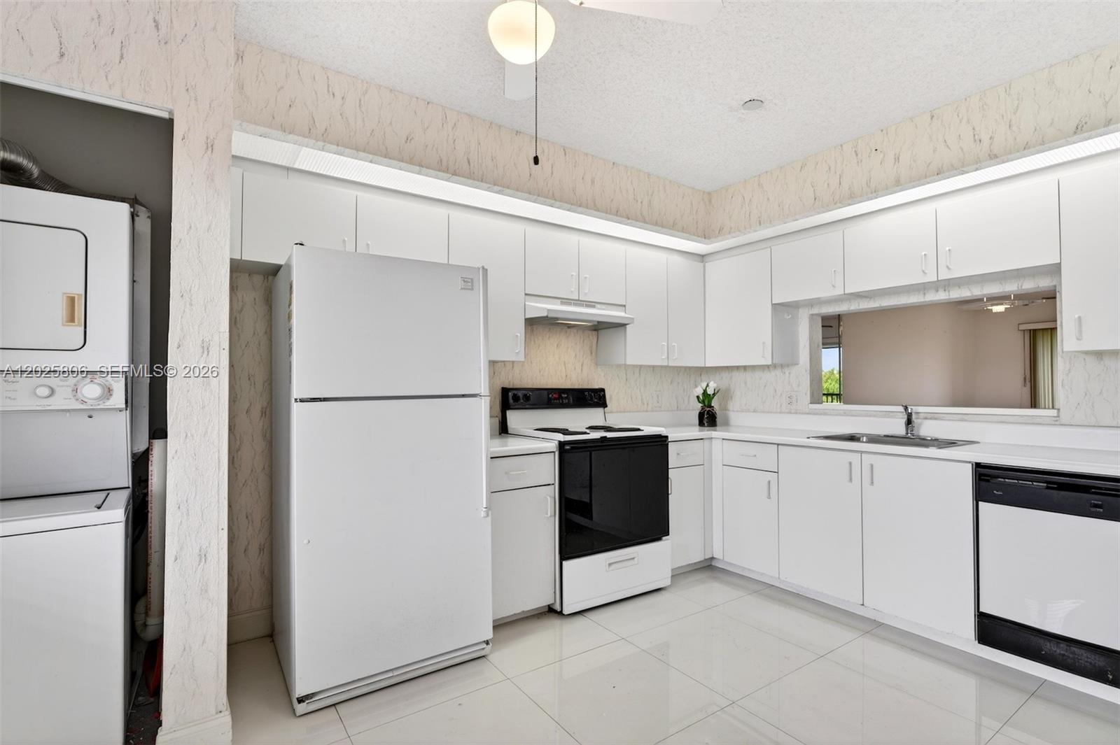 FALMOUTH - Residential Lease