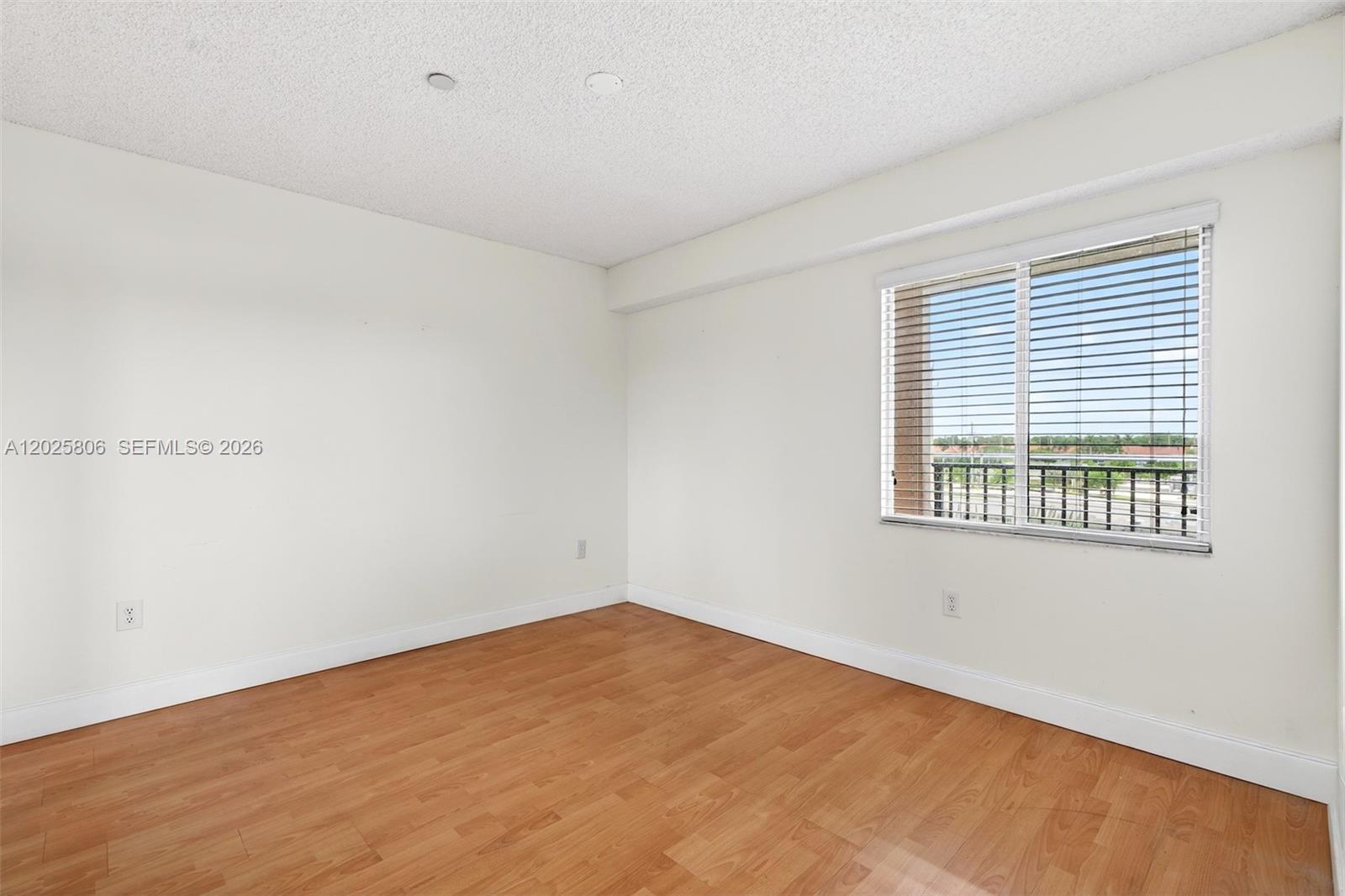 FALMOUTH - Residential Lease