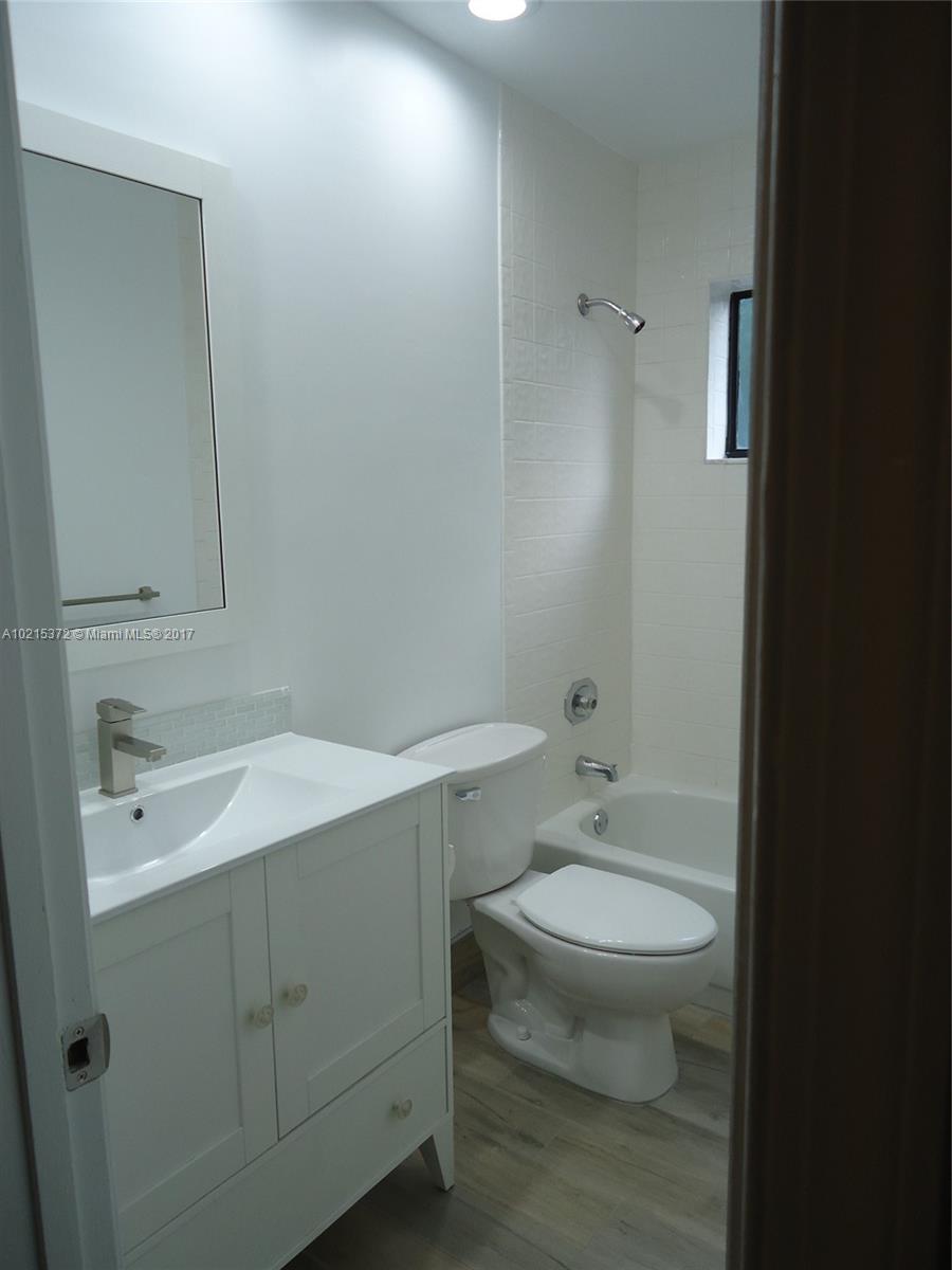 Sandalfoot Estates - Residential Lease