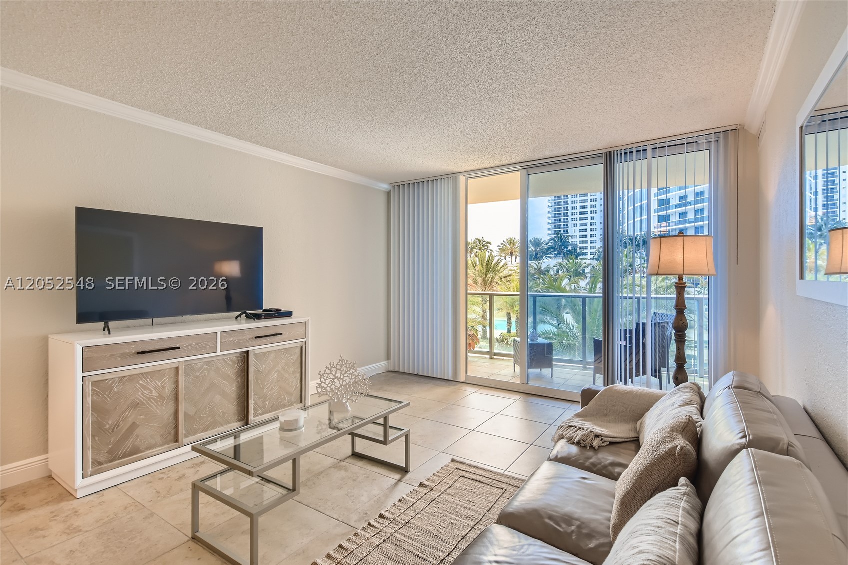 *AVAILABLE AUG 17* Furnished 1/1.5 condo at The Wave on Hollywood Beach for lease with ocean views. Amenities include a state-of
the-art gym, aerobics/yoga room, lounge billiards, 24hr concierge, complimentary valet parking for one-resident
24hr security, social rooms, convenience store, pool & beach service, heated pool, and jacuzzi. Conveniently near
shoppes, famous Hollywood Beach broadwalk, Aventura Mall, and FLL. ALL UTILITIES INCLUDED. *250 Cleaning
fee applies. *Minimum 3-month lease *Rates may vary