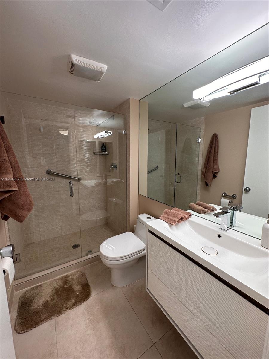 DELVISTA TOWERS CONDO - Residential Lease