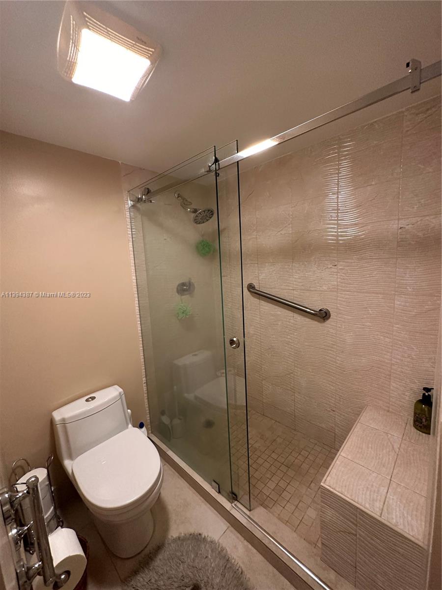 DELVISTA TOWERS CONDO - Residential Lease