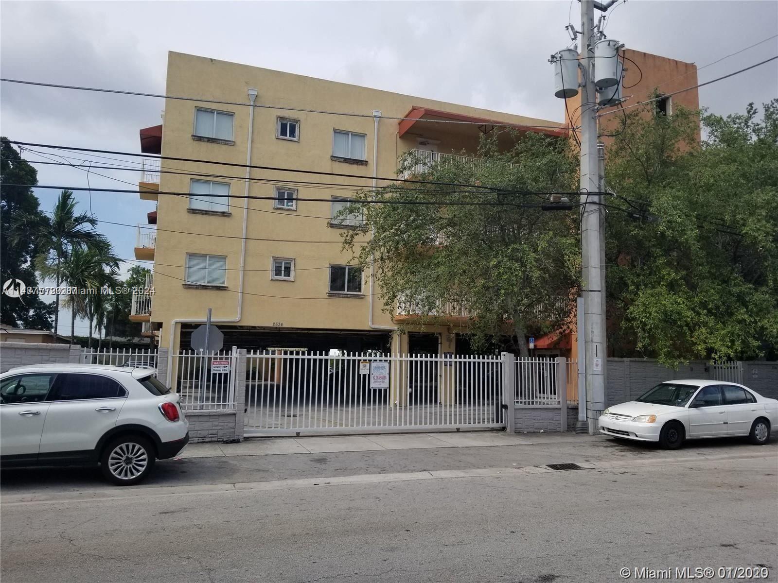 MELROSE APARTMENTS I COND - Residential Lease