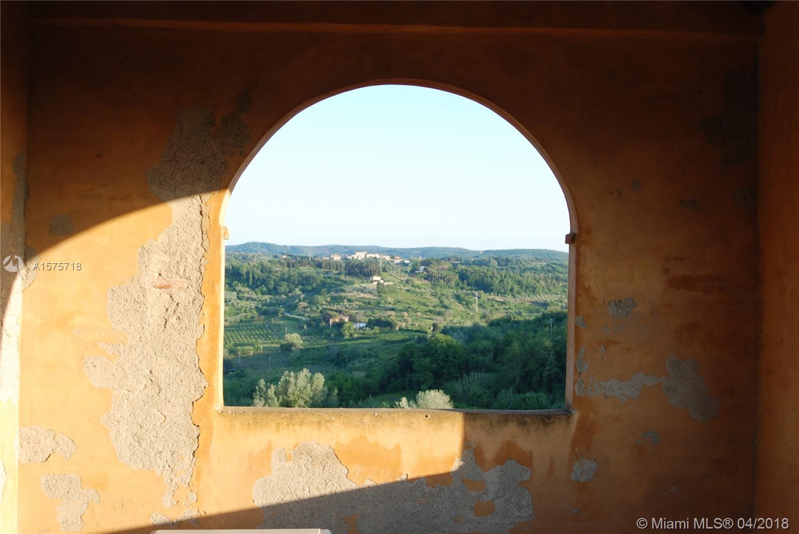 TUSCANY, ITALY - Residential