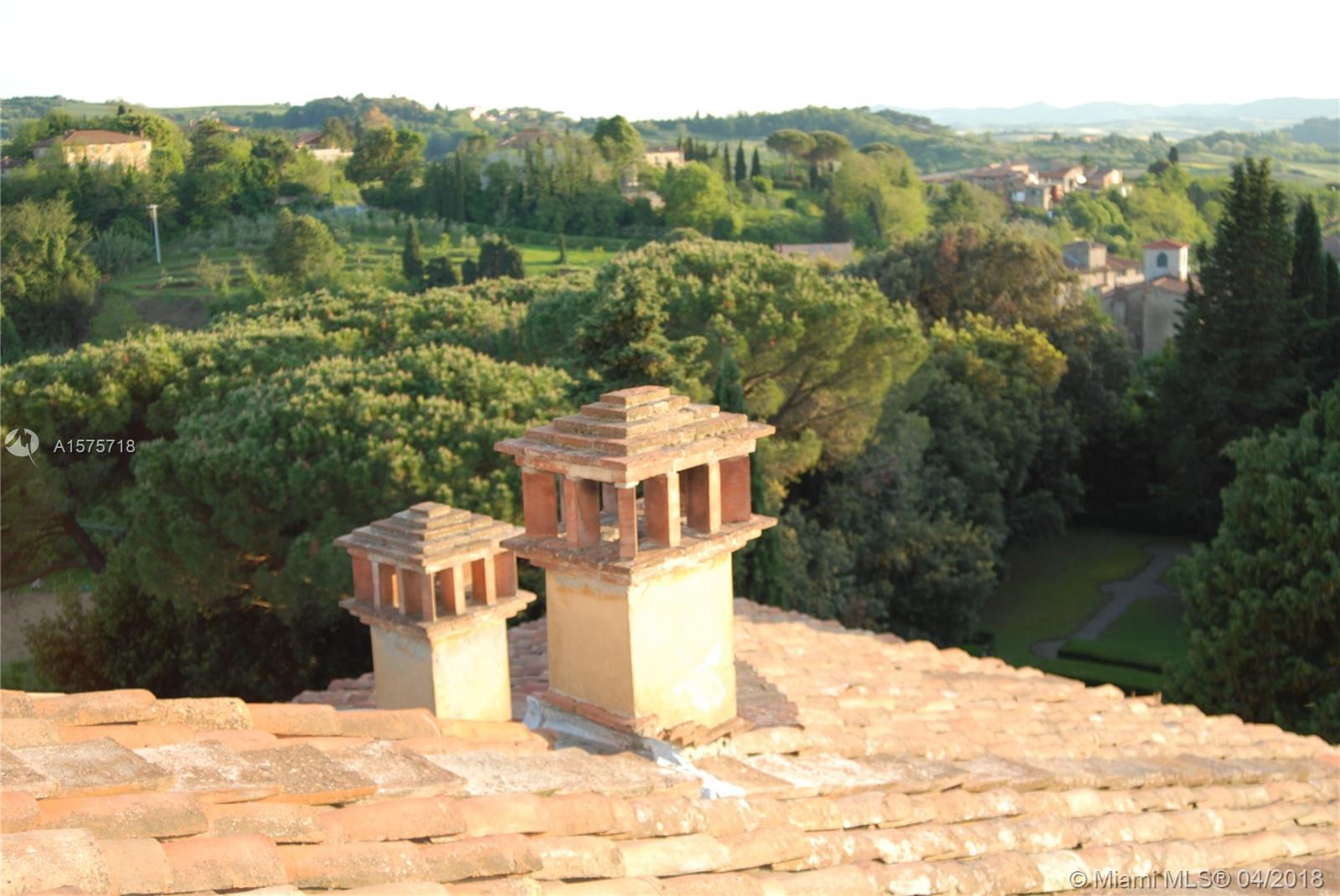 TUSCANY, ITALY - Residential