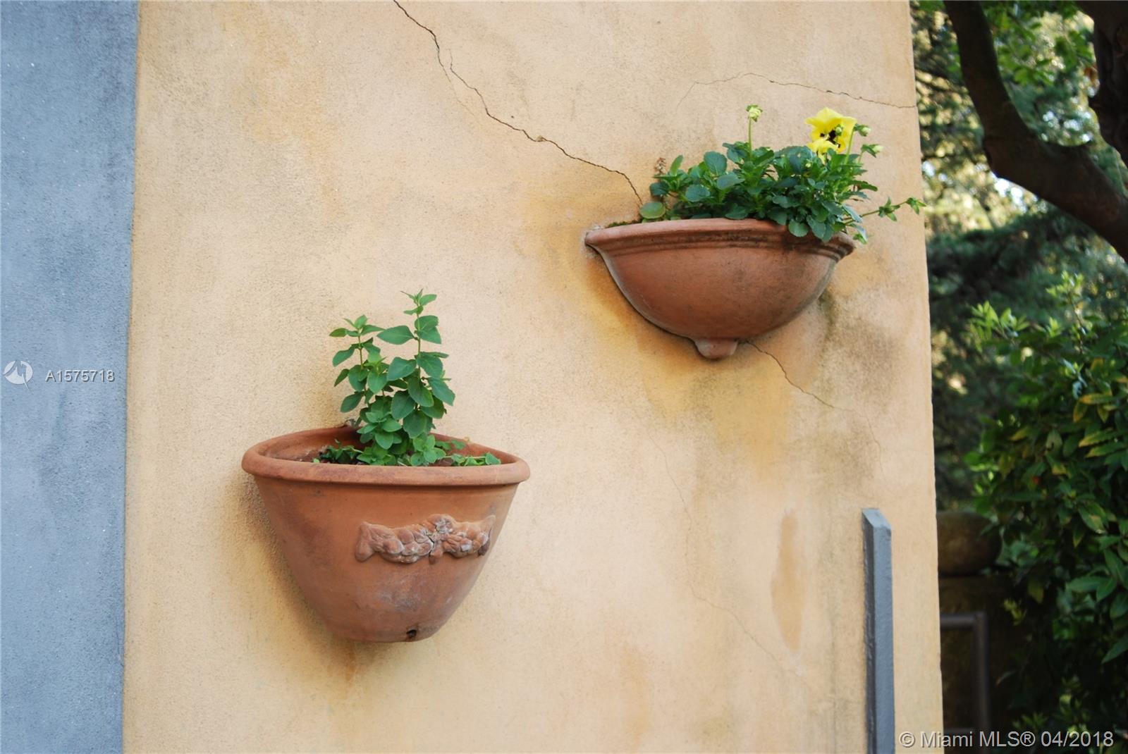 TUSCANY, ITALY - Residential