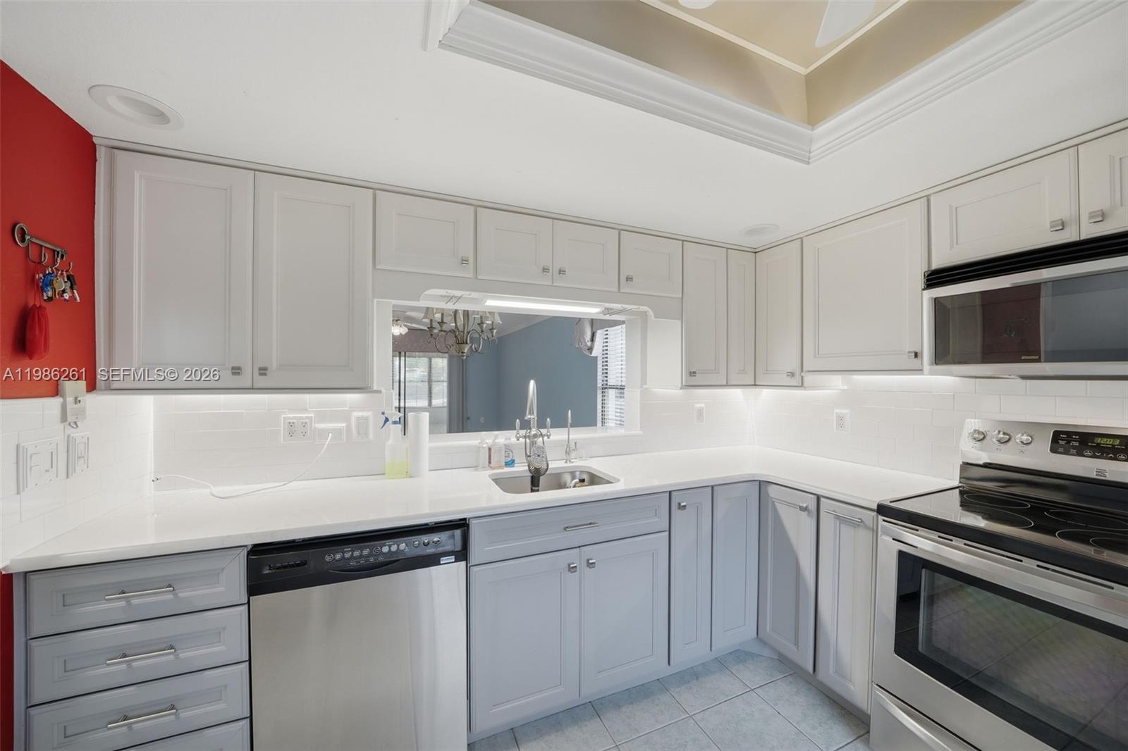 FOREST PARK CONDO - Residential