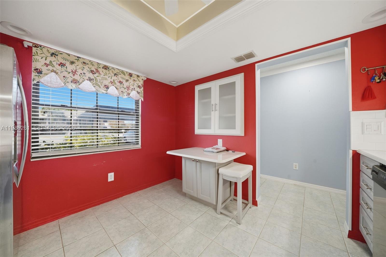 FOREST PARK CONDO - Residential