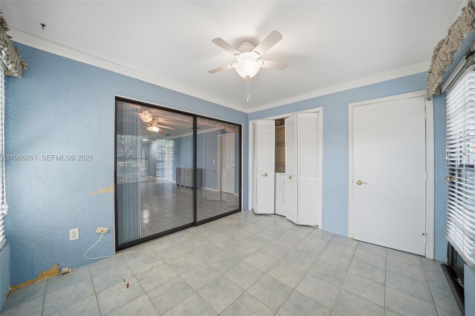 FOREST PARK CONDO - Residential