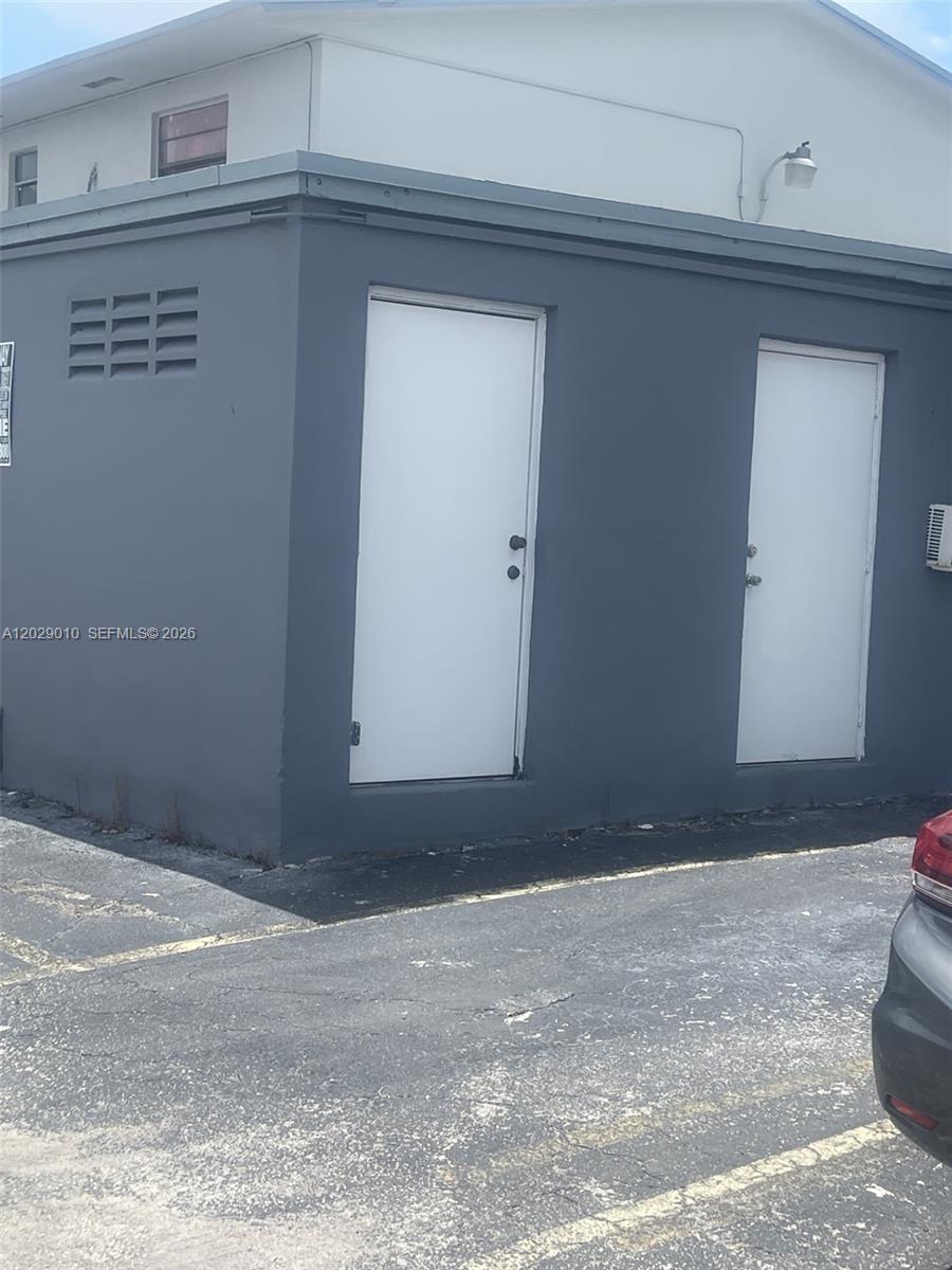 LUDLAM GARDENS CONDO - Residential Lease