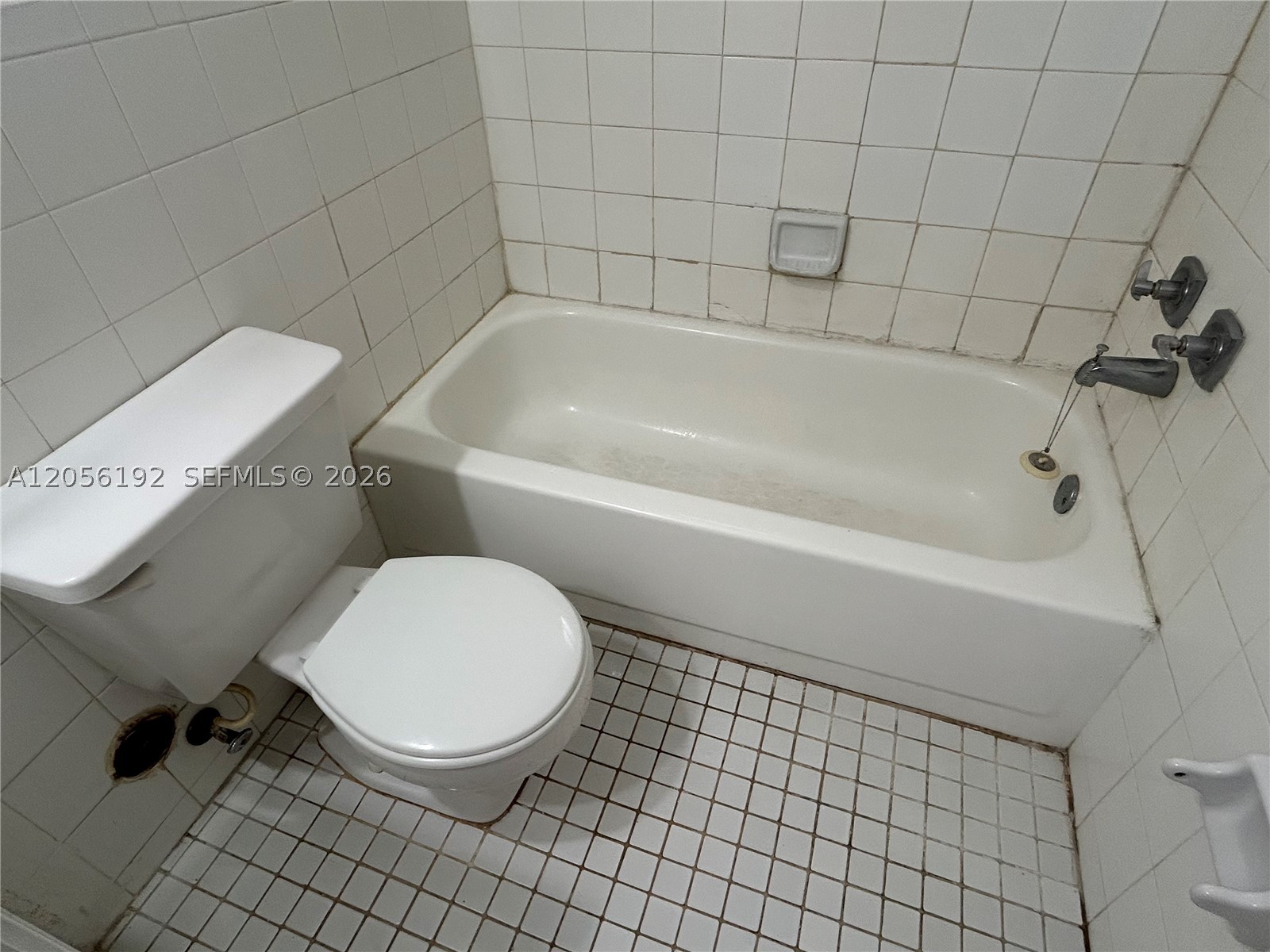 MADISON CONDO - Residential Lease