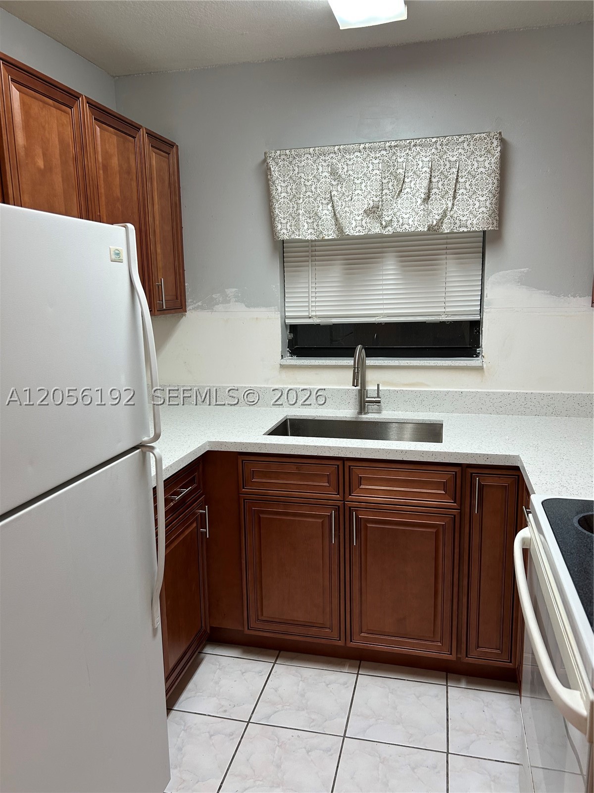 MADISON CONDO - Residential Lease