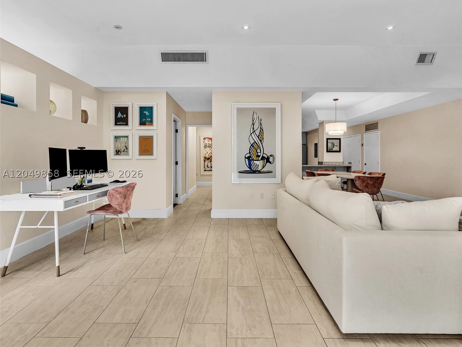 YACHT HARBOUR CONDO - Residential