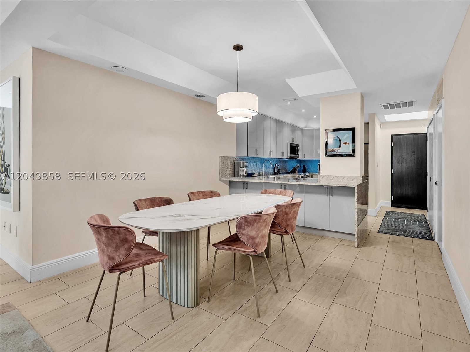 YACHT HARBOUR CONDO - Residential