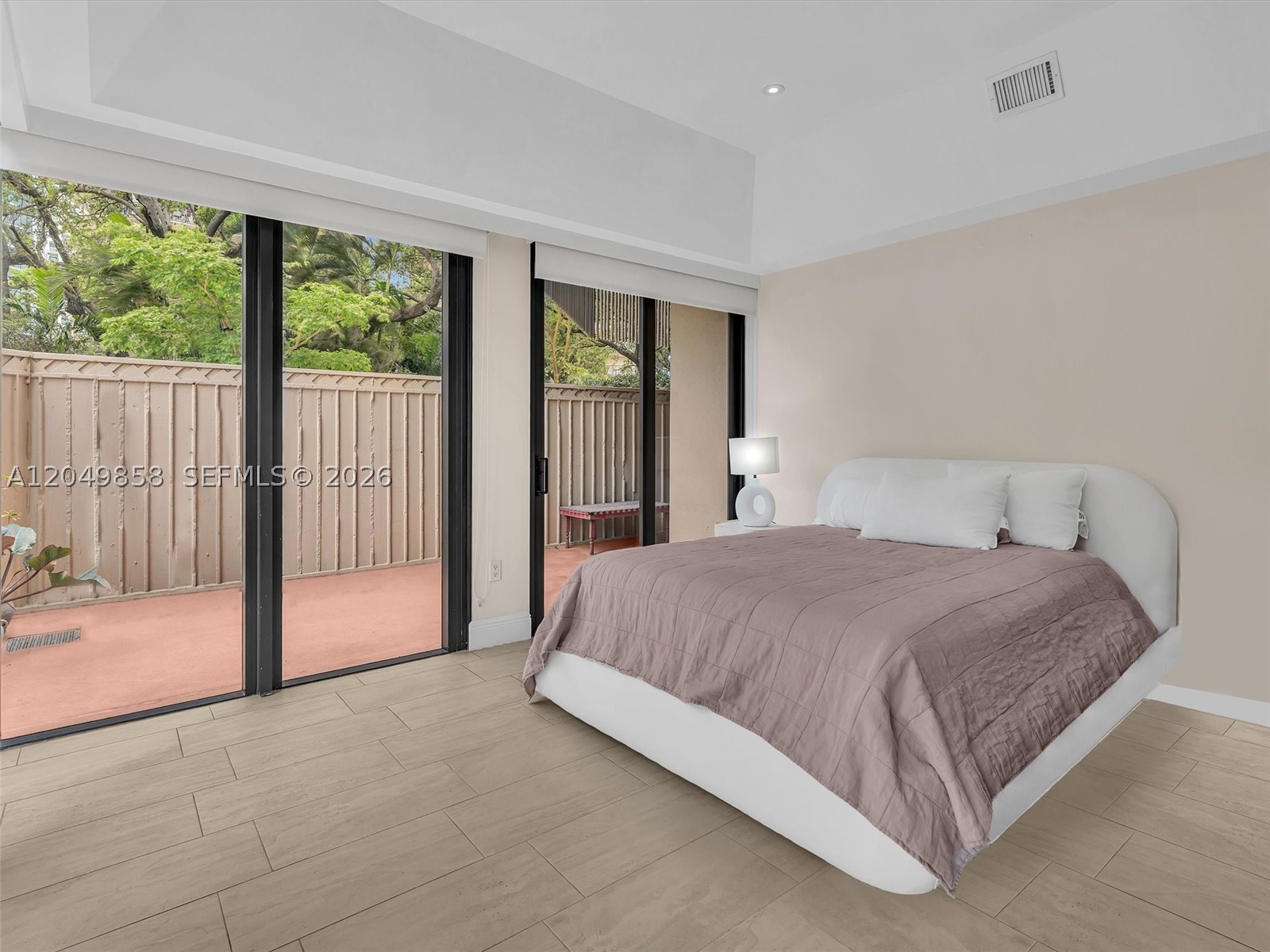 YACHT HARBOUR CONDO - Residential