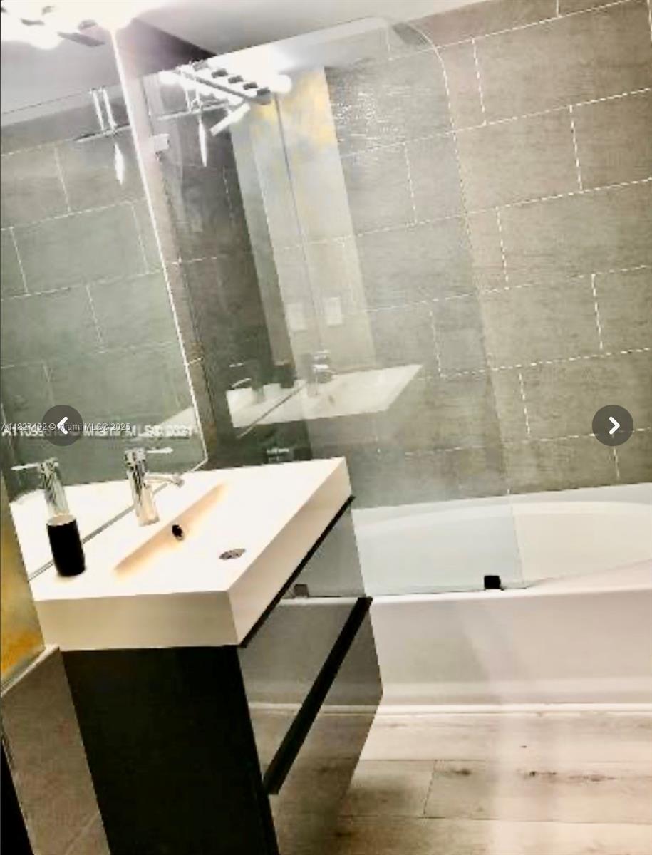 THE WAVERLY AT SOUTH BEAC - Residential Lease