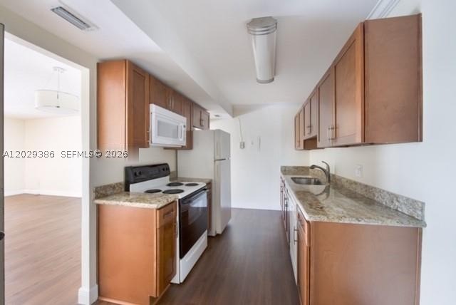 KINGS CREEK SO CONDO - Residential Lease