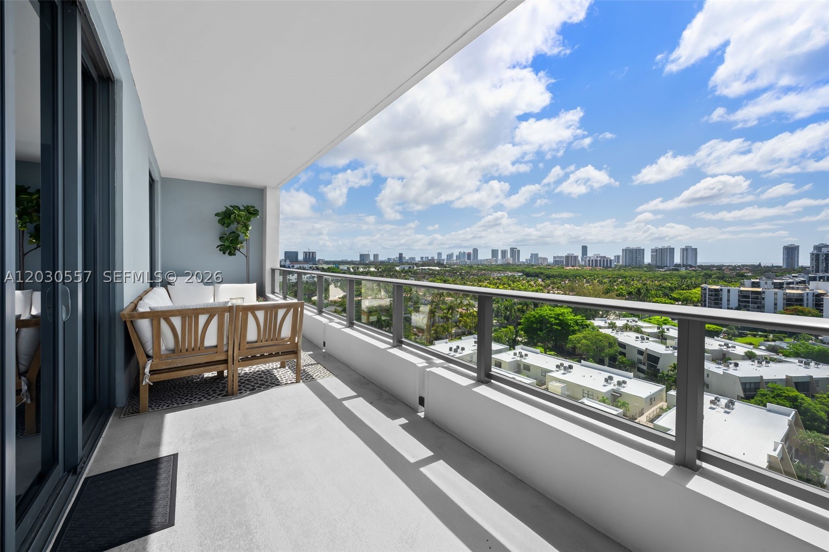 AVENTURA PARKSQUARE RESID - Residential