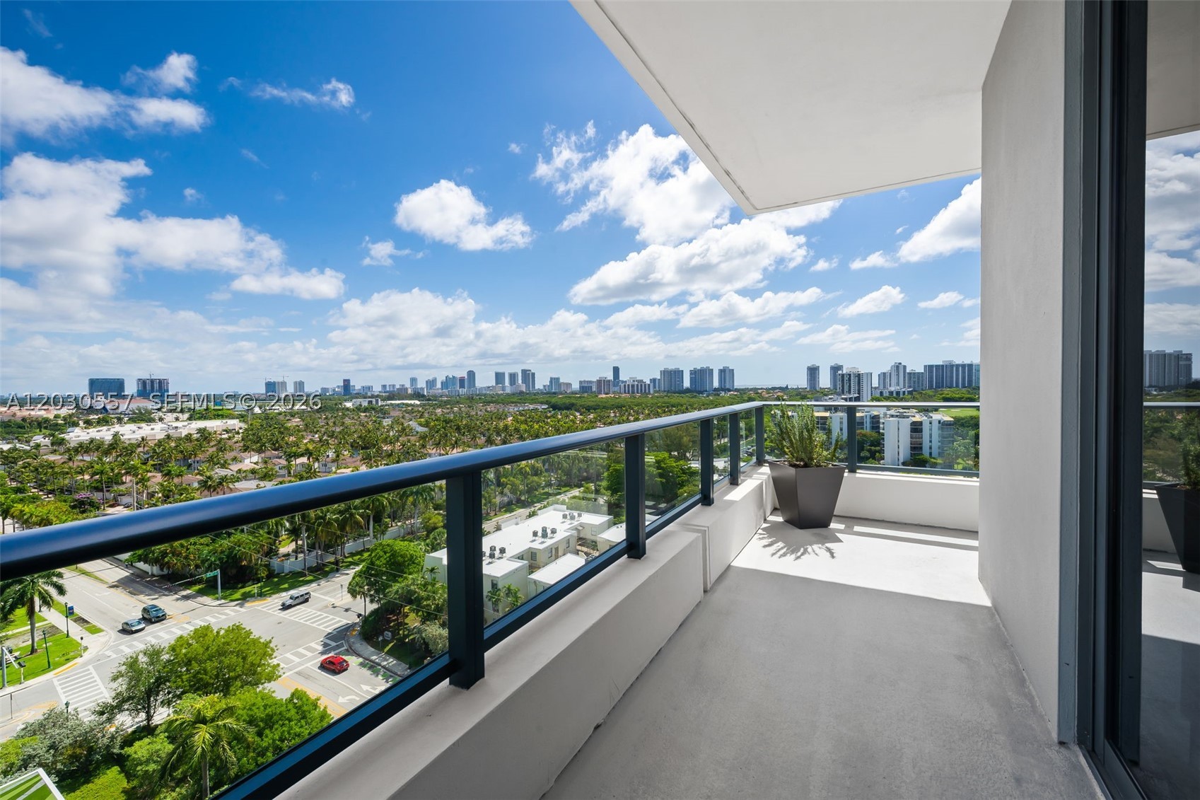 AVENTURA PARKSQUARE RESID - Residential