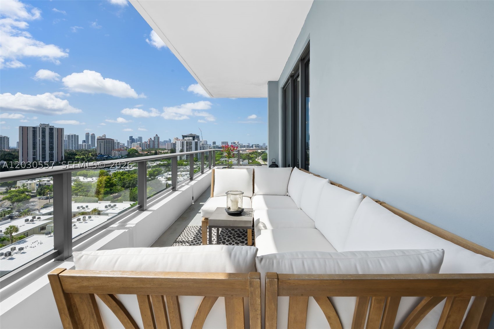 AVENTURA PARKSQUARE RESID - Residential
