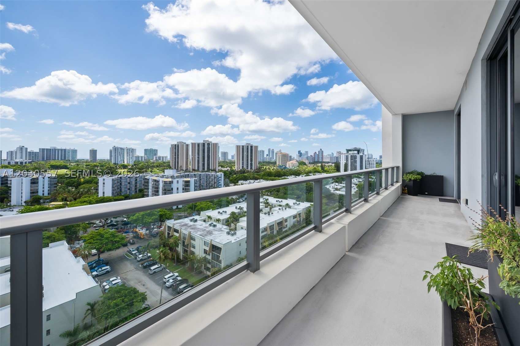 AVENTURA PARKSQUARE RESID - Residential