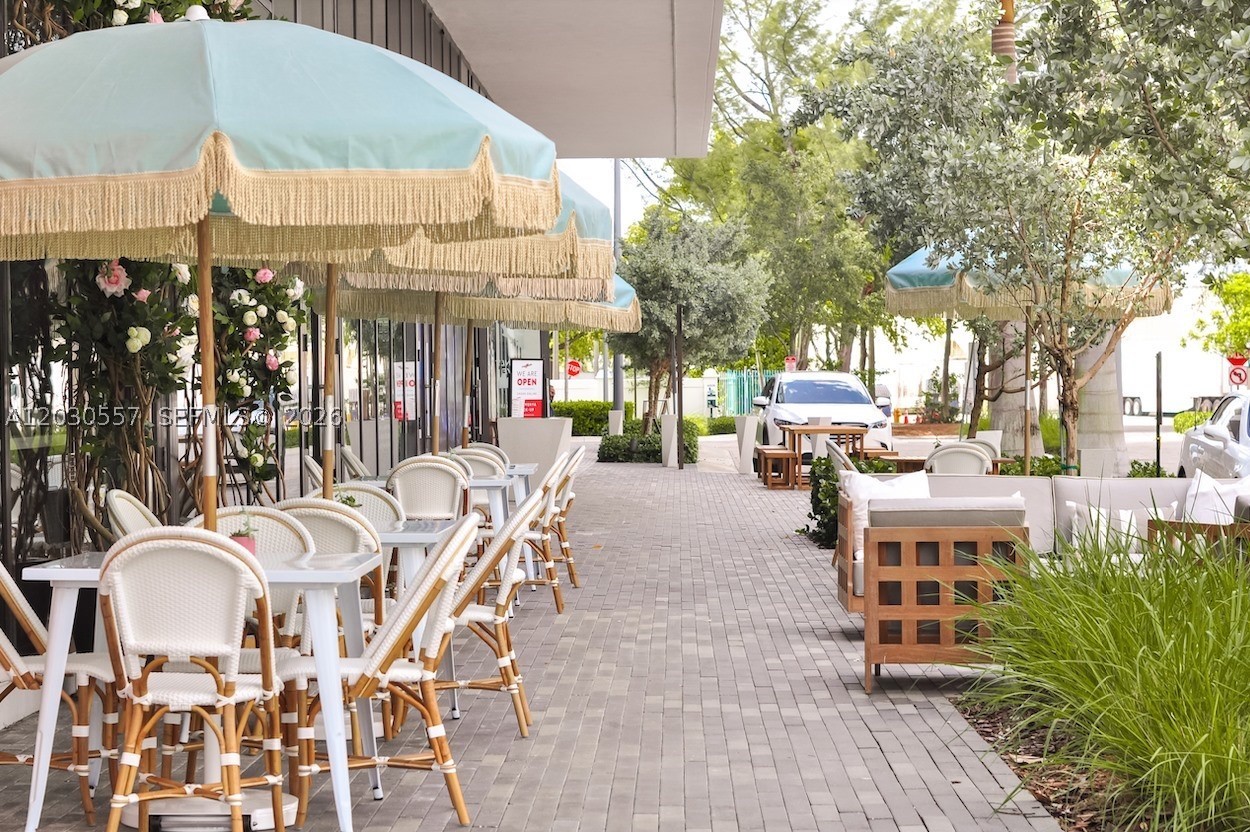 AVENTURA PARKSQUARE RESID - Residential