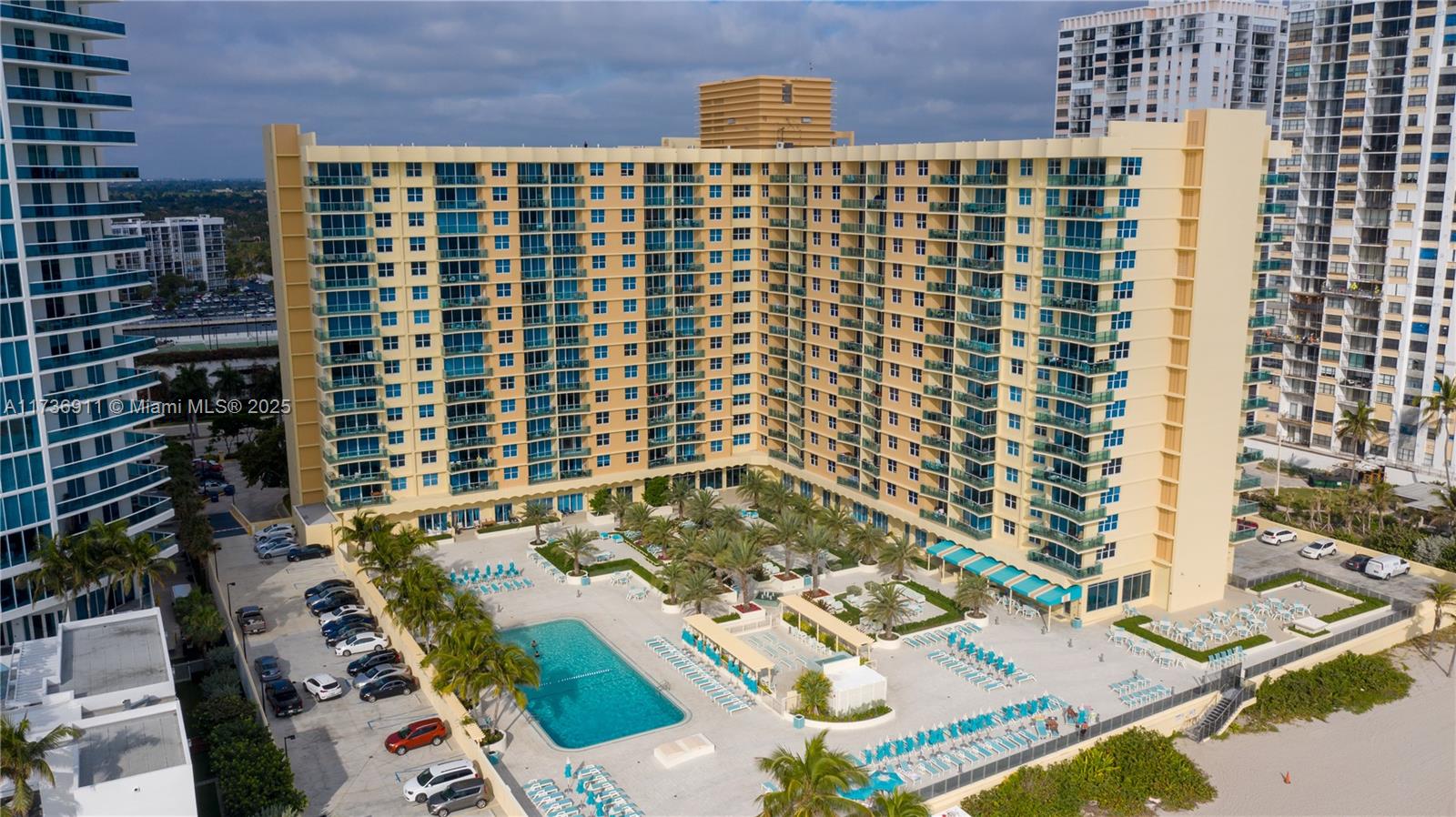 WAVE CONDO - Residential Lease