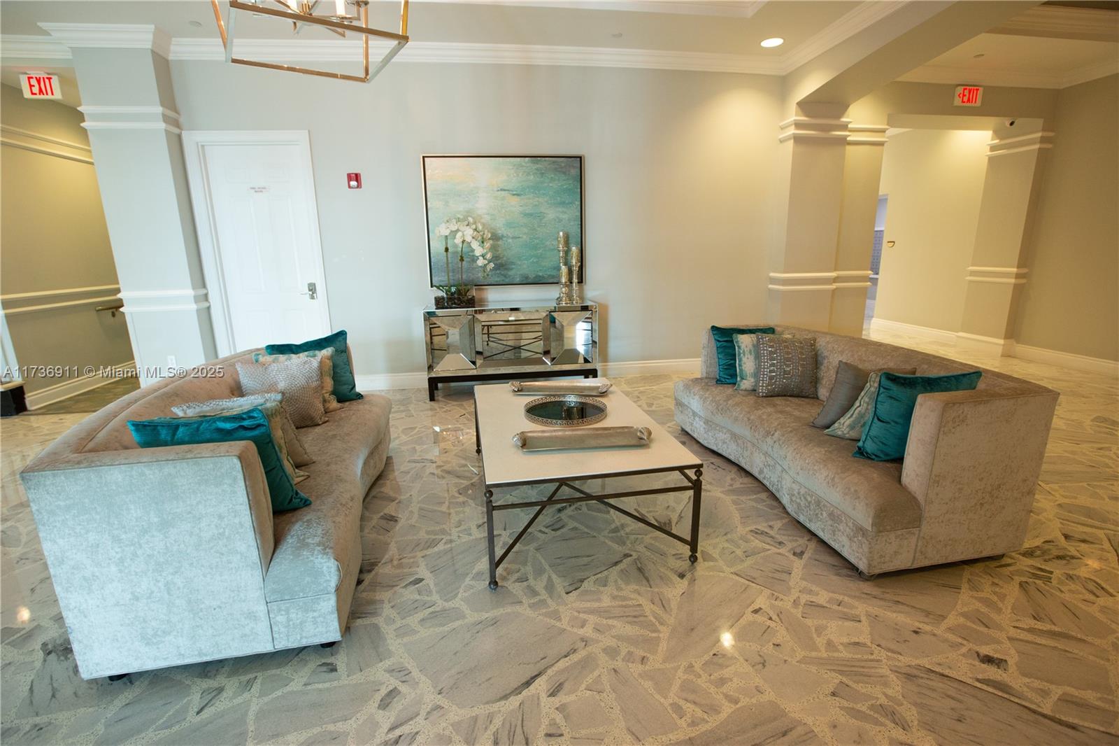 WAVE CONDO - Residential Lease