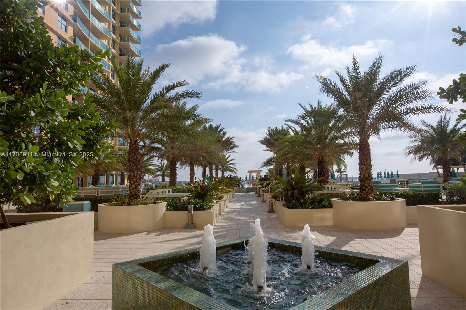 WAVE CONDO - Residential Lease
